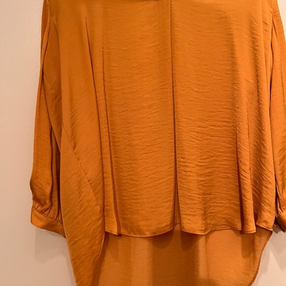 Vince Camuto Flowy Blouse - Mustard Colored - Size 1X (Plus Sized) - Picture 7 of 15